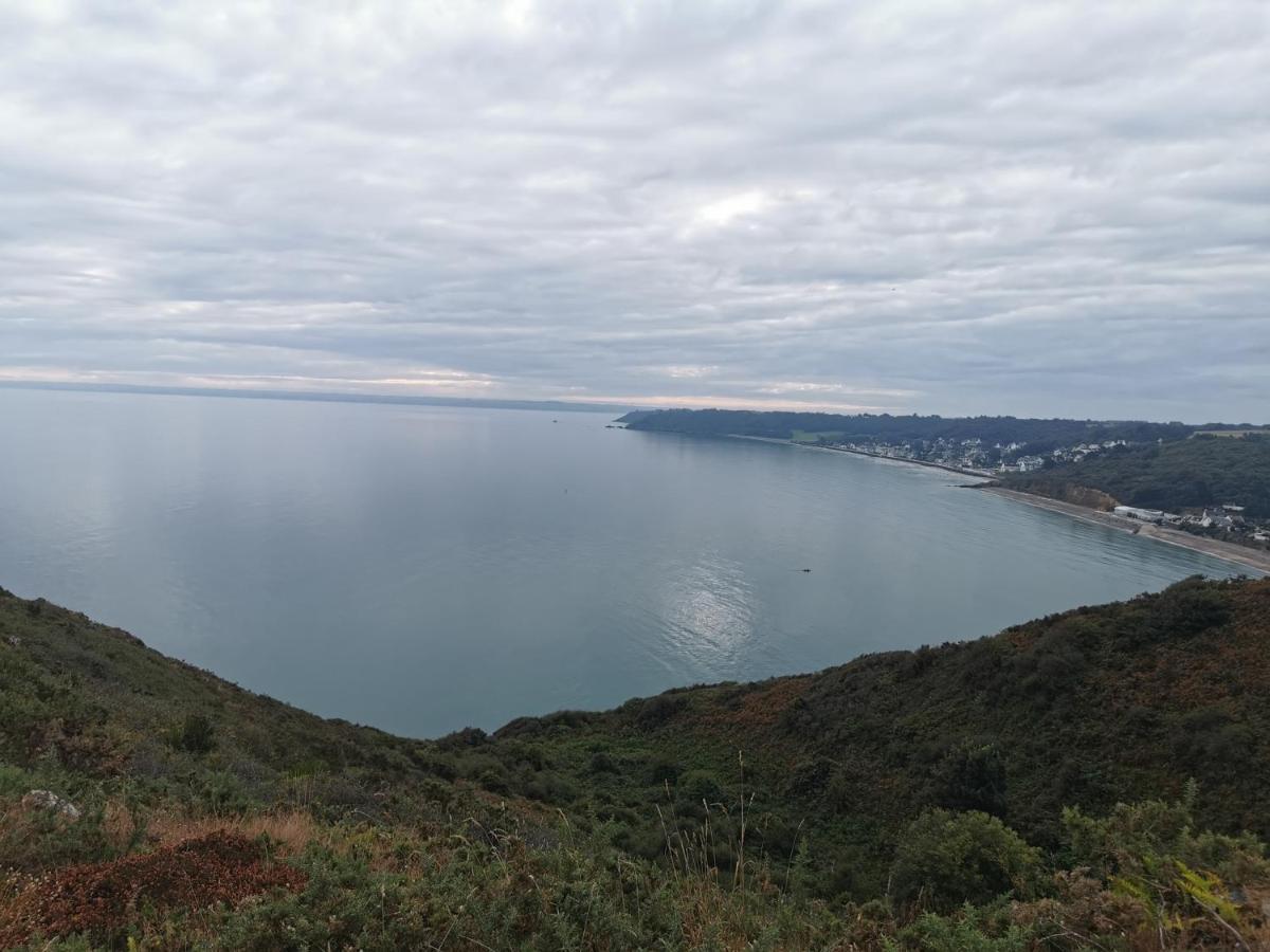 Вилла Un Havre De Paix La Meaugon Экстерьер фото
